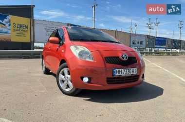Хэтчбек Toyota Yaris 2007 в Одессе