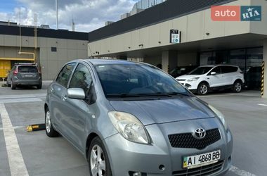 Хетчбек Toyota Yaris 2007 в Києві
