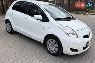 Хетчбек Toyota Yaris 2011 в Ковелі