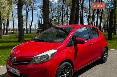 Хэтчбек Toyota Yaris 2014 в Киеве