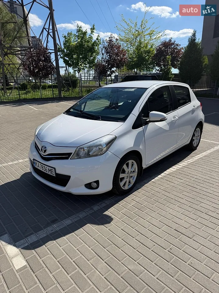 2013 Toyota Yaris - мініатюра 17