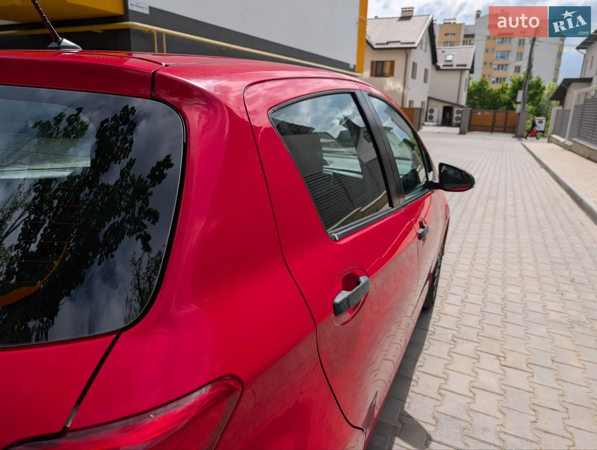 2012 Toyota Yaris - мініатюра 10