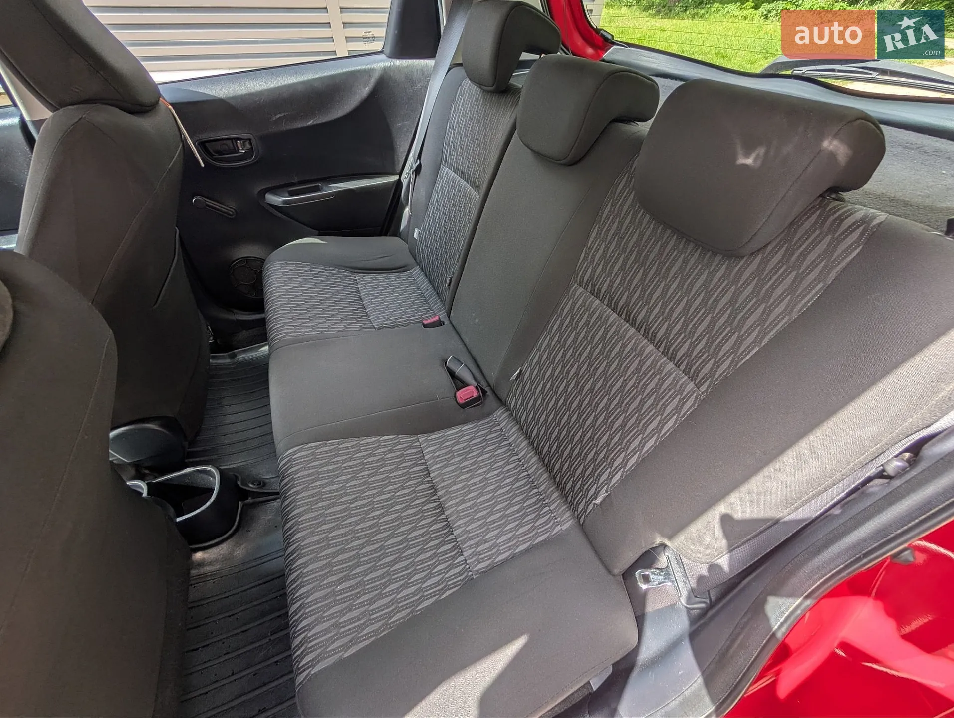 2012 Toyota Yaris - мініатюра 17