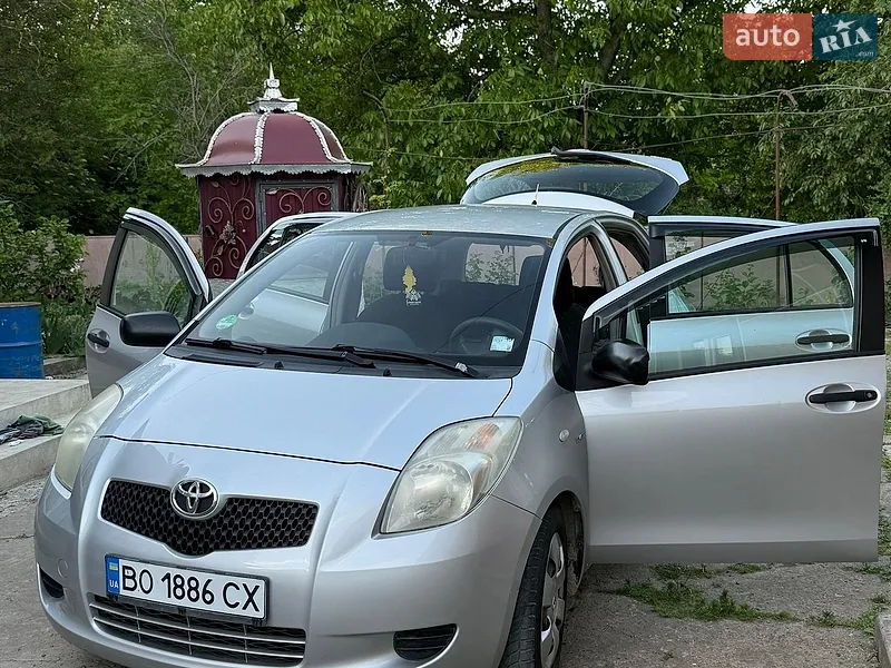 Toyota Yaris 2006