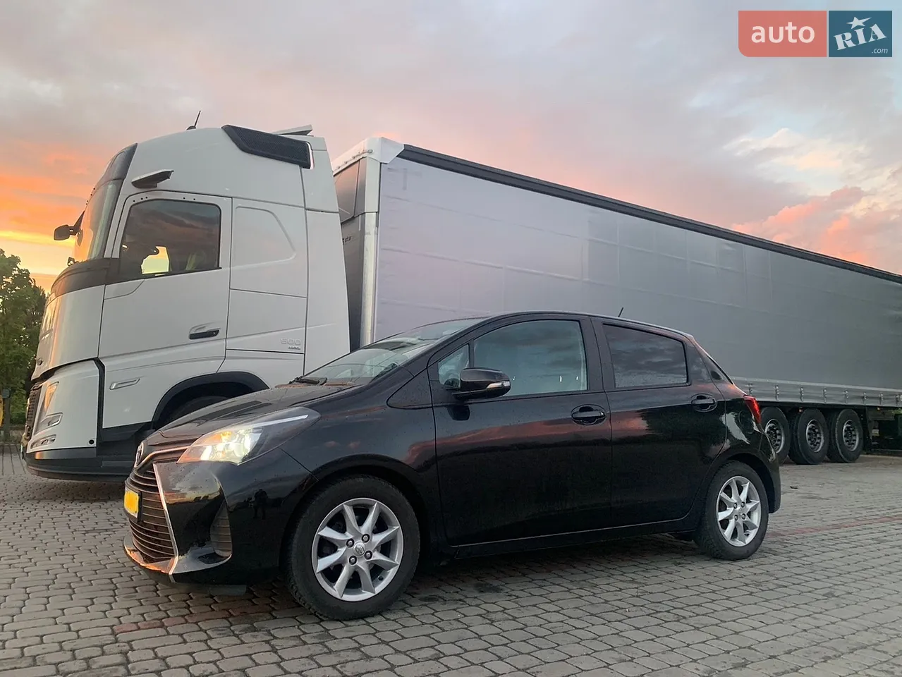 2015 Toyota Yaris - мініатюра 37