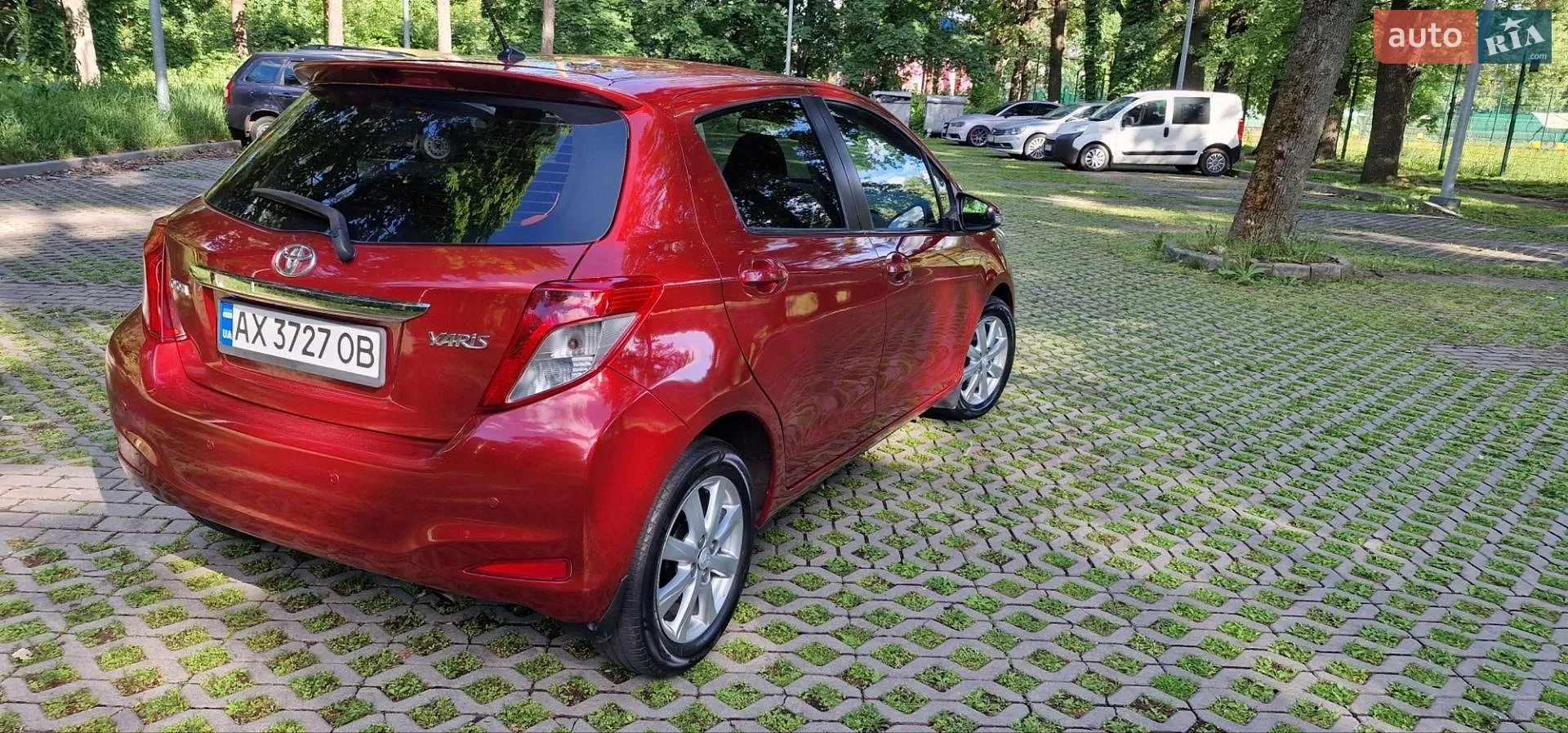 2012 Toyota Yaris - мініатюра 15