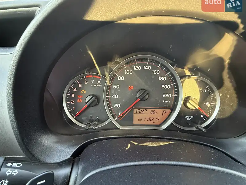 Toyota Yaris 2013 VIN VNKKJ0D320A176916 фото оголошення 4 з 49