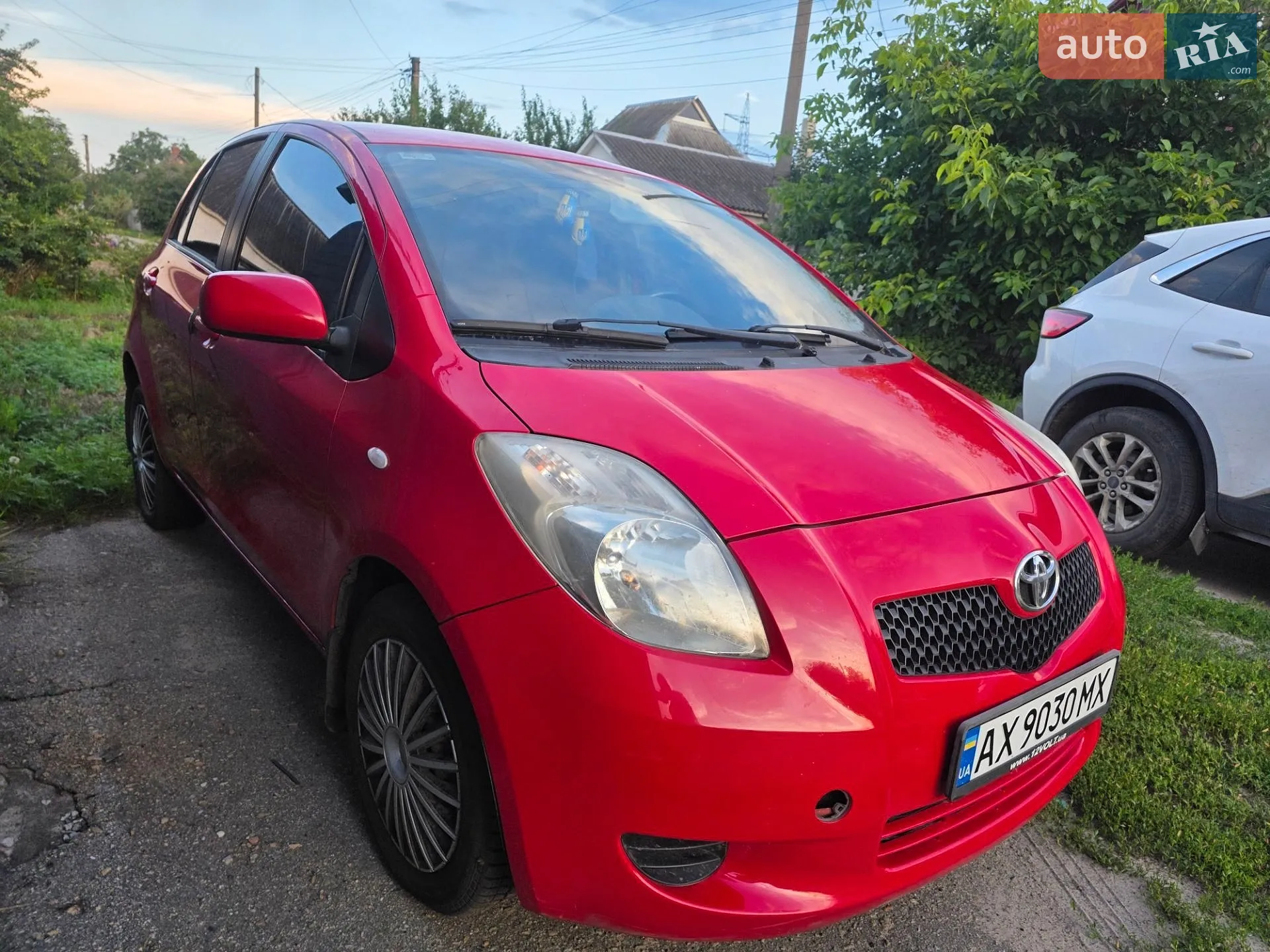 Toyota Yaris 2013 VIN VNKKJ0D320A176916 фото оголошення 2 з 20