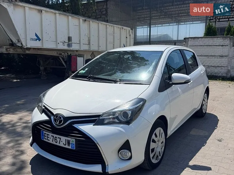 Toyota Yaris 2016