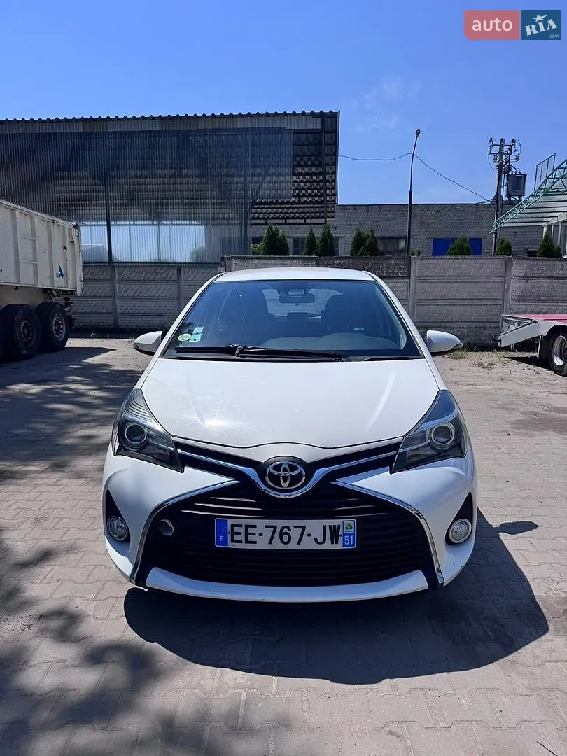 2016 Toyota Yaris - мініатюра 2
