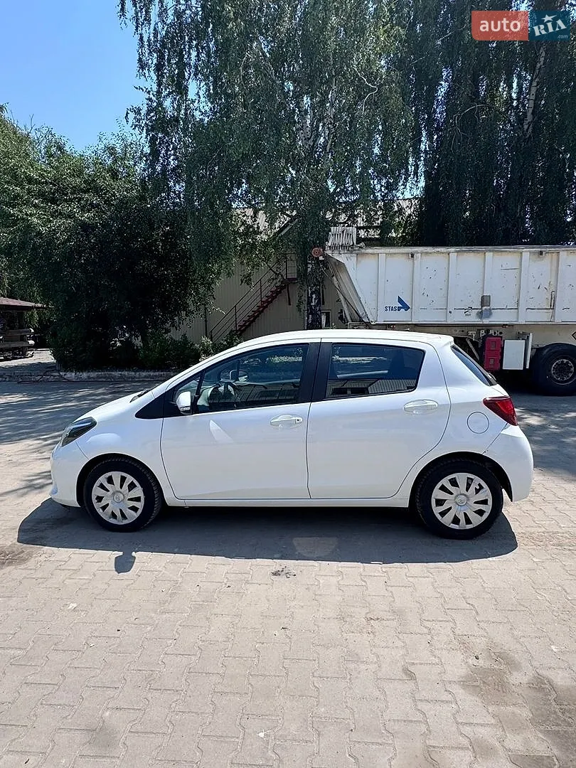 2016 Toyota Yaris - мініатюра 6