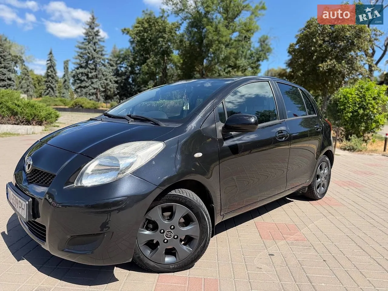 2012 Toyota Yaris - мініатюра 13