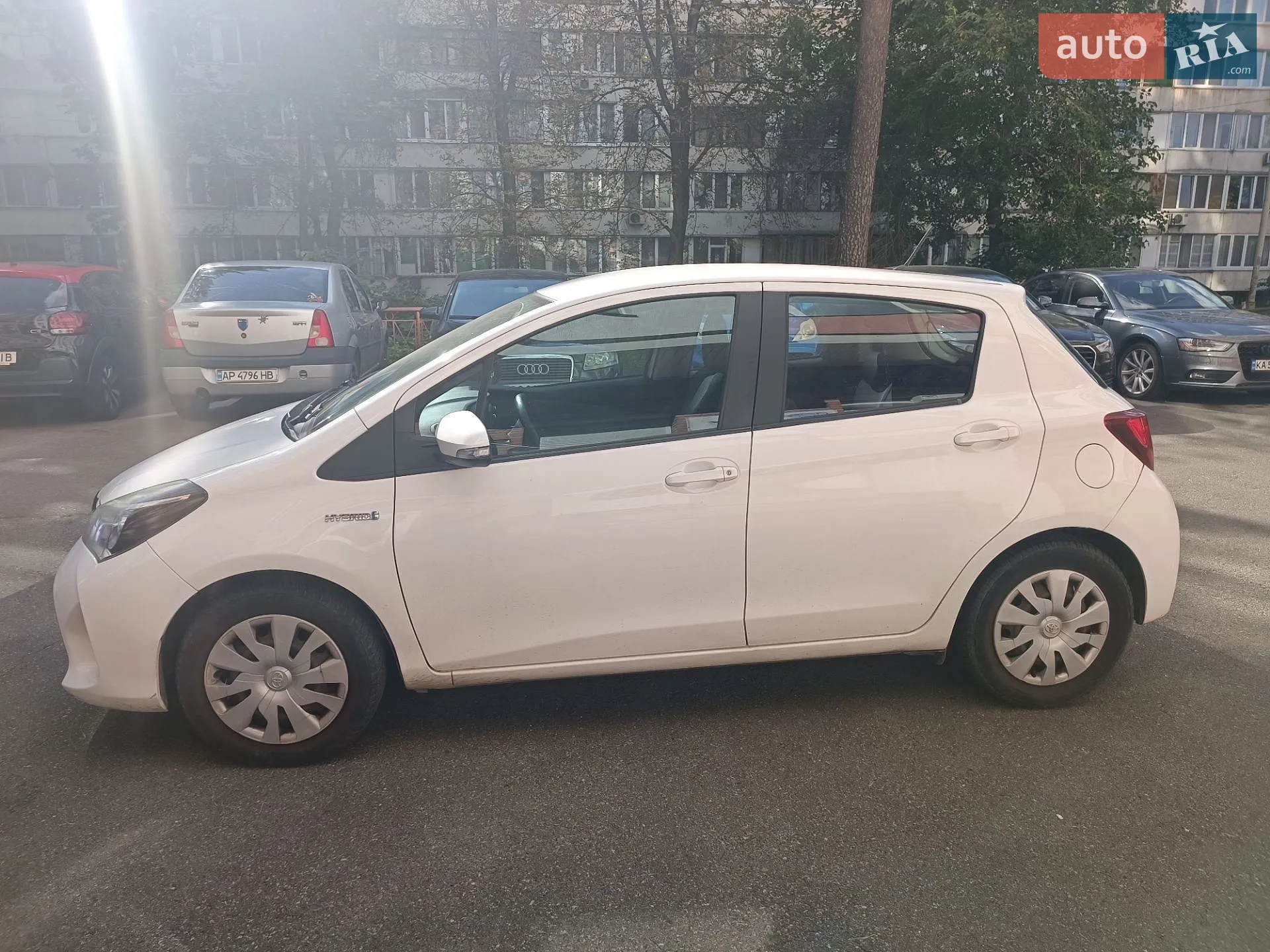 2015 Toyota Yaris - мініатюра 3