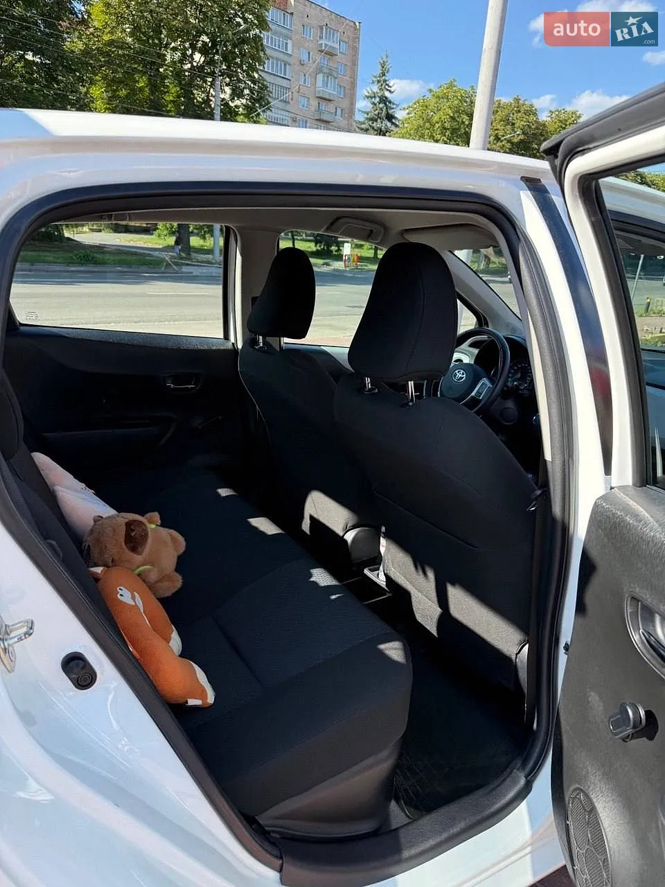 2012 Toyota Yaris - мініатюра 5