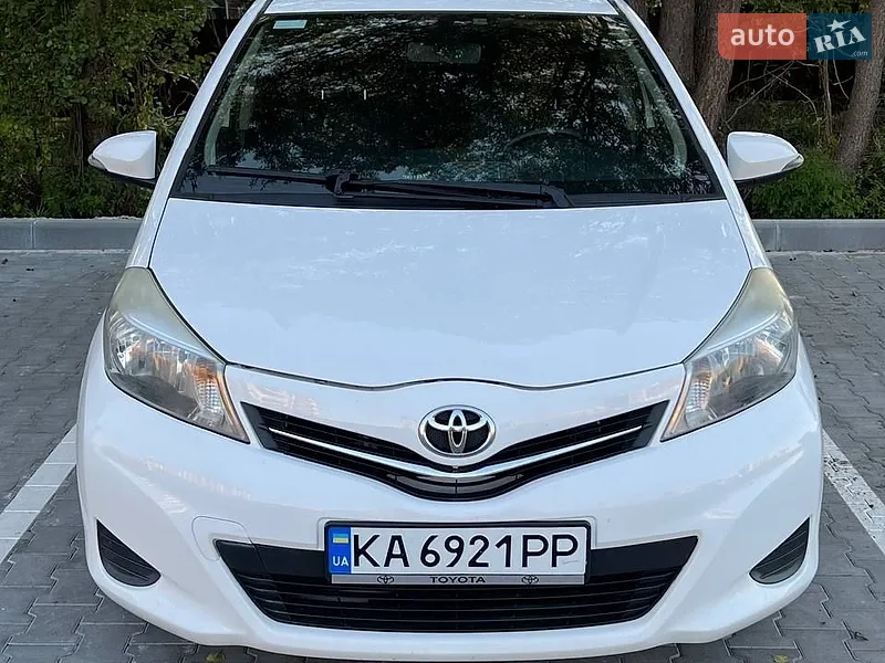 Toyota Yaris 2013