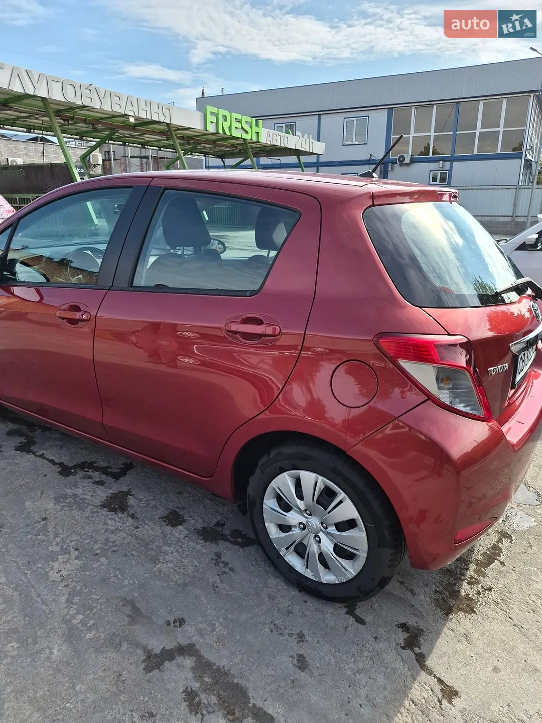 2012 Toyota Yaris - мініатюра 4