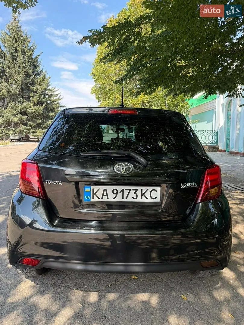 2015 Toyota Yaris - мініатюра 5