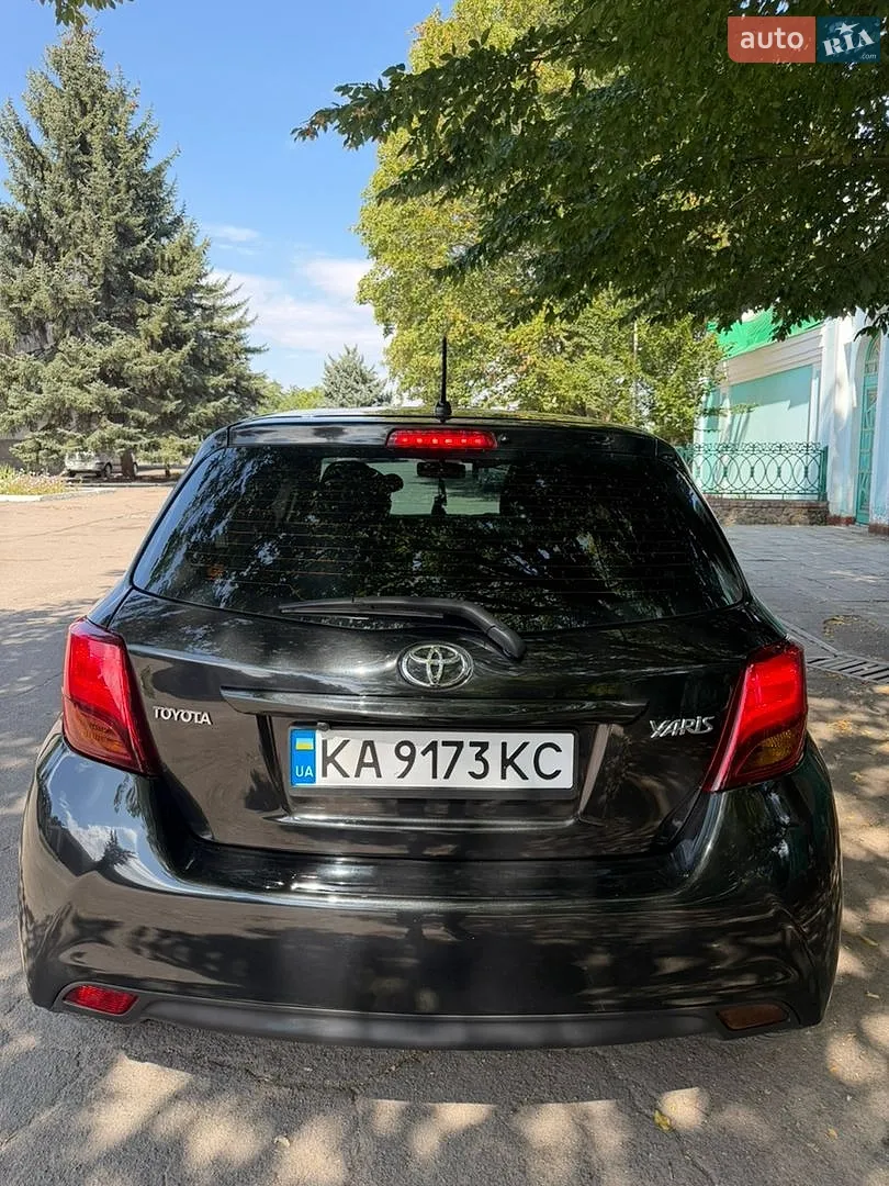 2015 Toyota Yaris - мініатюра 7