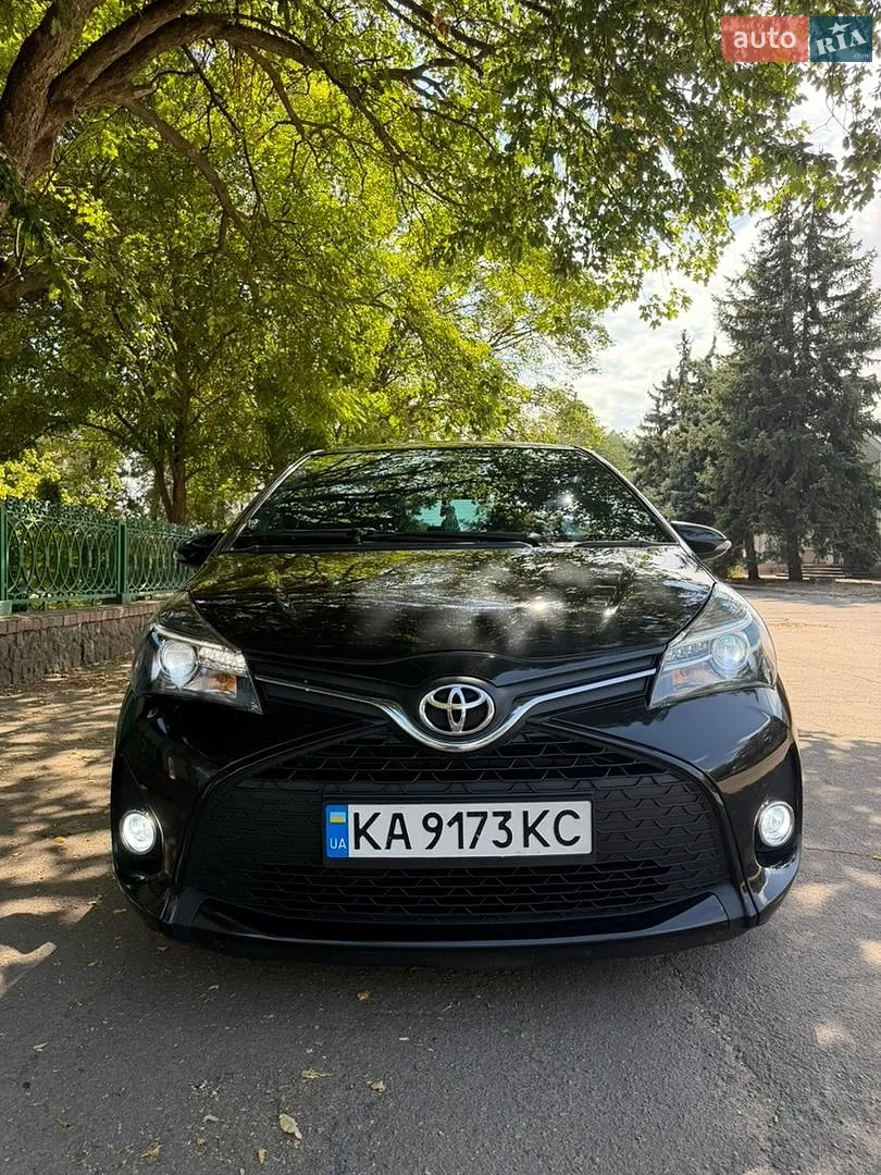 2015 Toyota Yaris - мініатюра 4