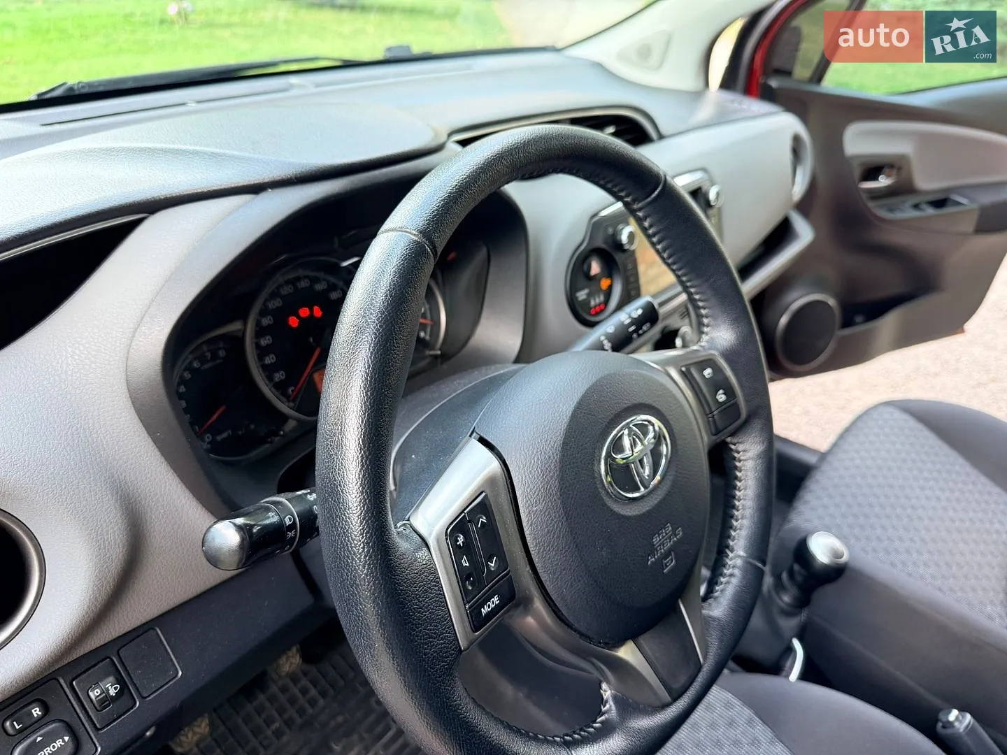 2015 Toyota Yaris - мініатюра 21