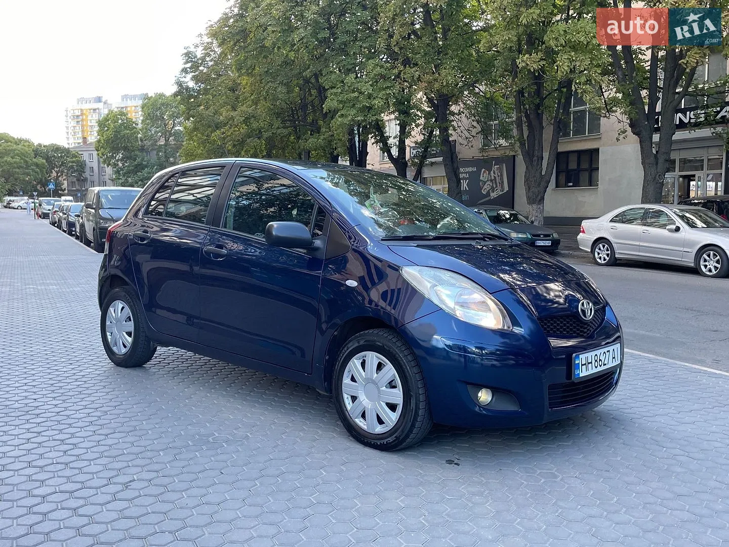 2011 Toyota Yaris - мініатюра 10