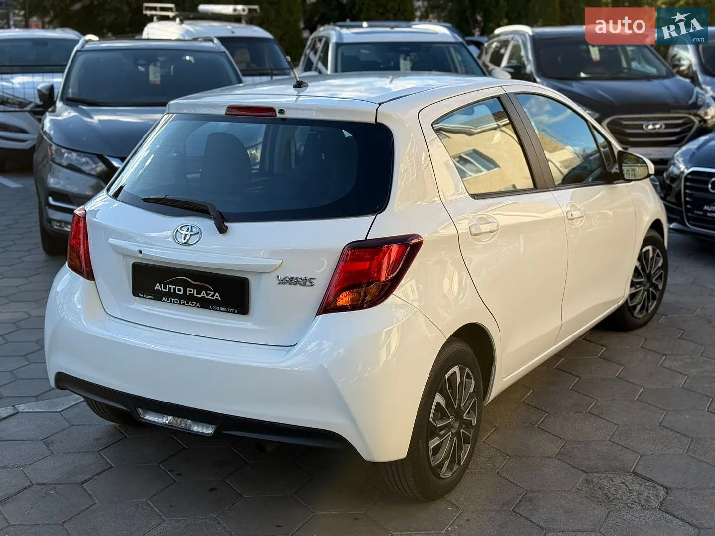 2015 Toyota Yaris - мініатюра 19