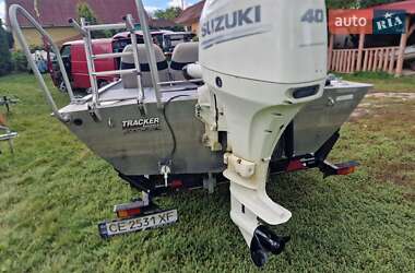Катер Tracker Bass 2004 в Чернівцях