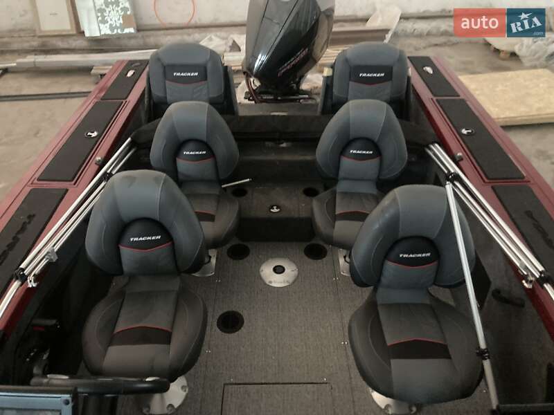Катер Tracker Party Barge 2021 в Дніпрі