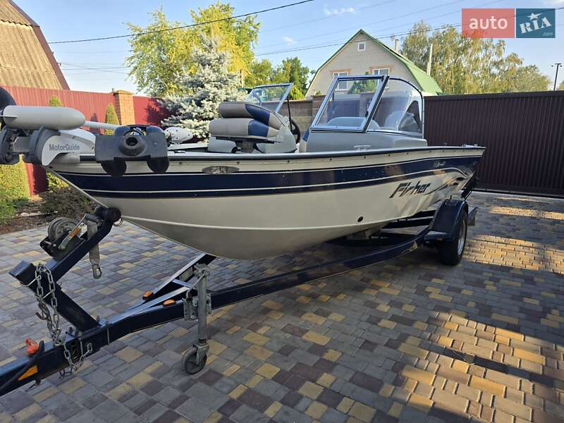 Лодка Tracker Pro Angler 2012 в 