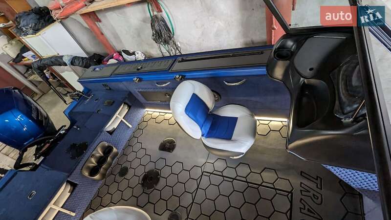 Катер Tracker Targa 2012 в Одесі фото 10 Катер Tracker Targa 2012 в Одесі