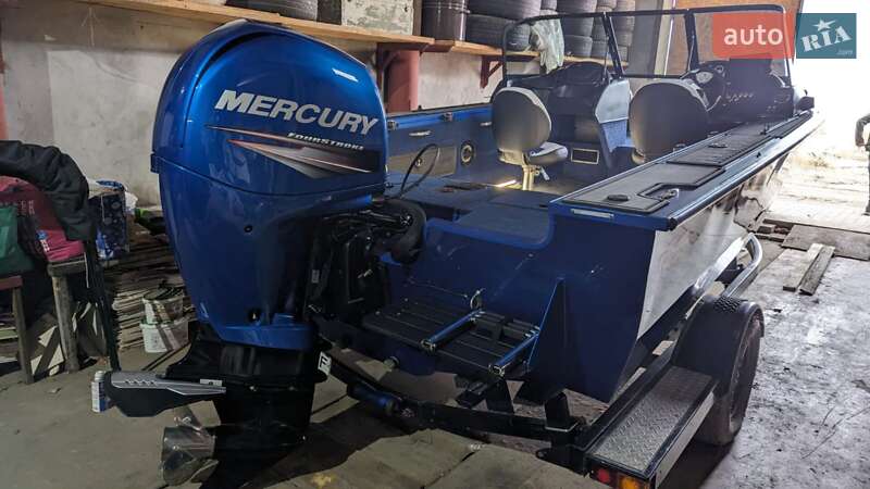 Катер Tracker Targa 2012 в Одесі фото 25 Катер Tracker Targa 2012 в Одесі