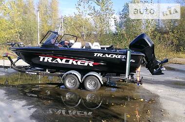 Лодка Tracker Tundra 2008 в Киеве