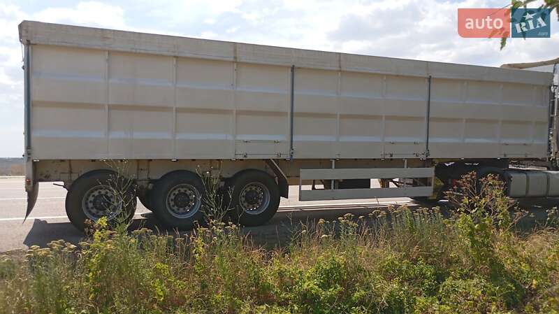 Зерновоз - полуприцеп Trailer S383E 1990 в Николаеве
