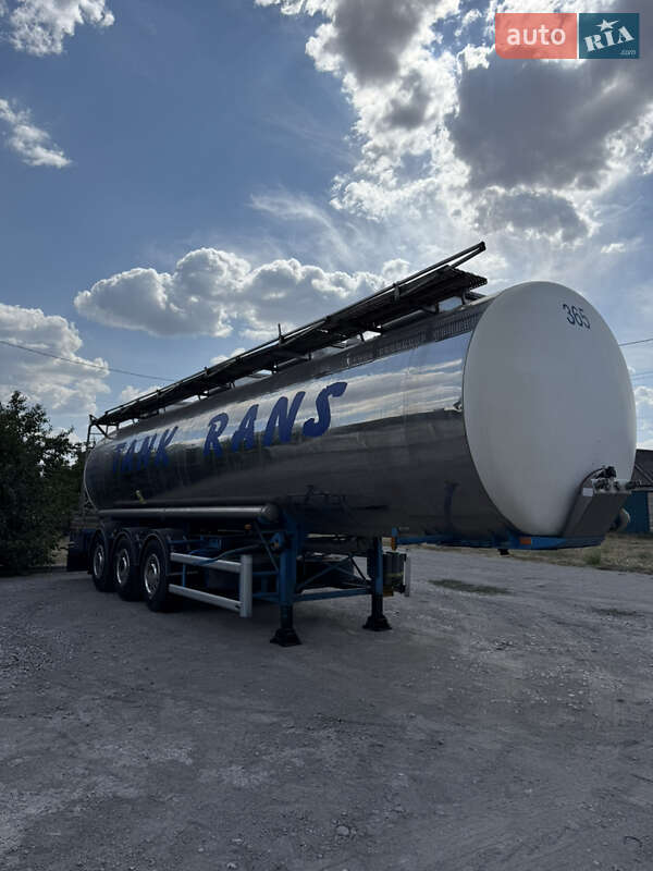 Цистерна полуприцеп Trailis D-651 1995 в Кривом Роге