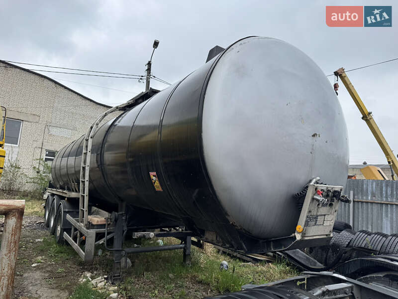 Цистерна полуприцеп Trailor 1020A017 1999 в 