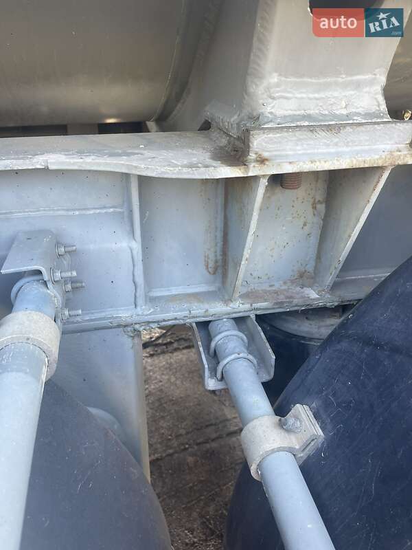 Цистерна напівпричіп Trailor GeneralTrailor 1998 в Вінниці