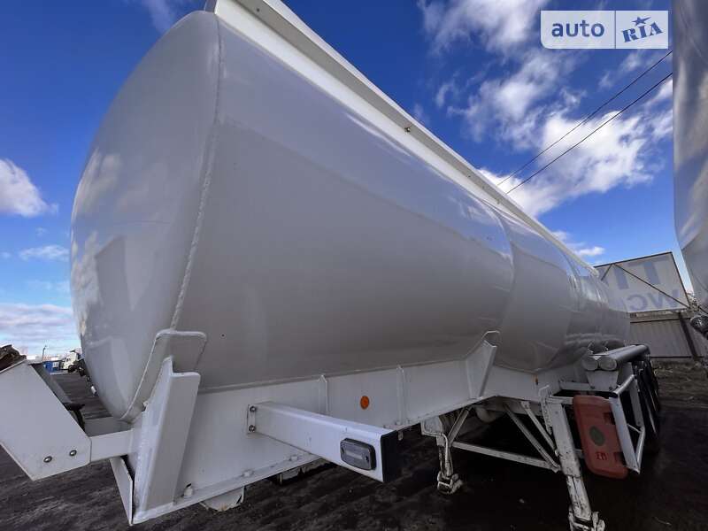 Цистерна напівпричіп Trailor S343 1991 в Києві