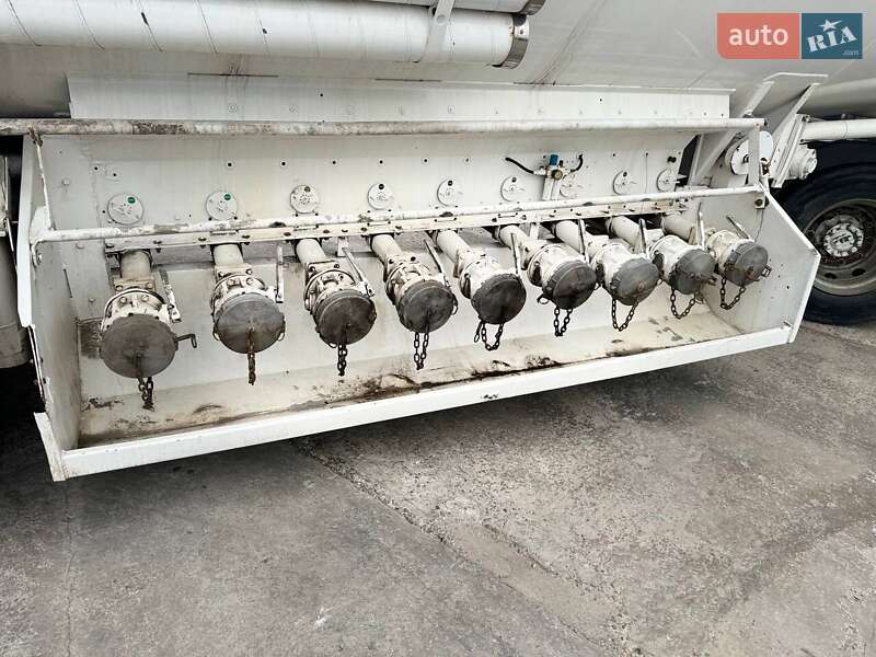 Цистерна полуприцеп Trailor S383EL 1992 в Киеве
