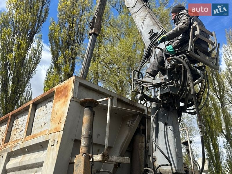 Самоскид напівпричіп Trailor S 1988 в Луцьку