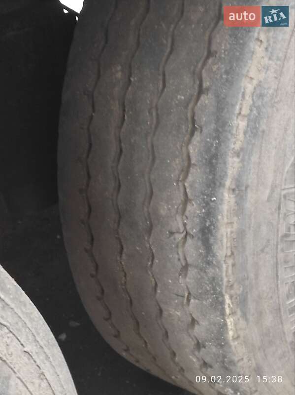 Зерновоз - напівпричіп Trailor SYY 1999 в Черкасах