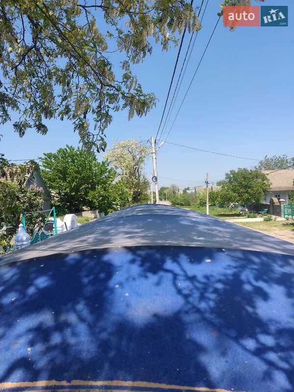 Контейнеровоз полуприцеп Trebbiner TP 1993 в Арцизе
