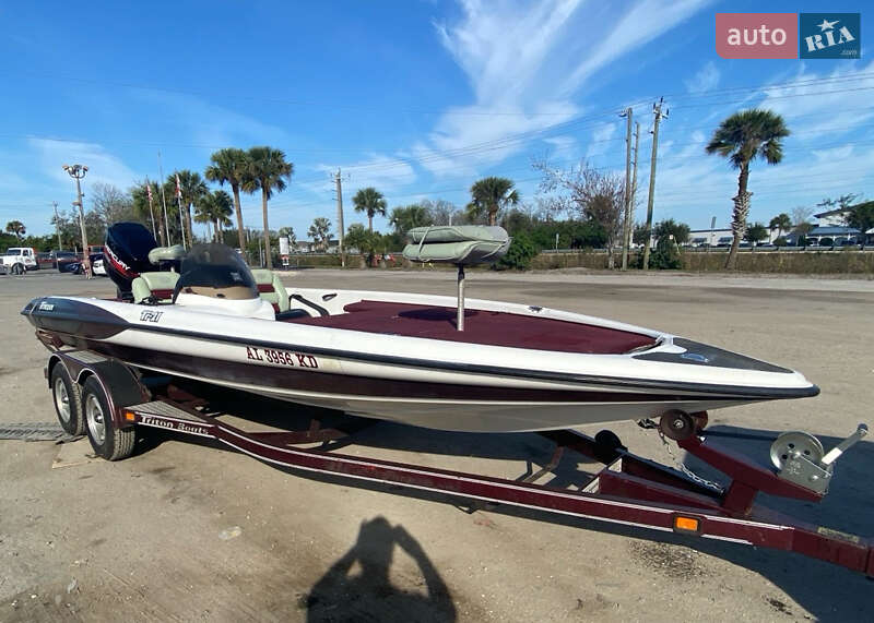 Лодка Triton Boats 19 ProXs 1999 в 