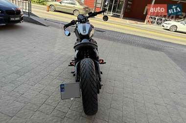 Боббер Triumph Bobber 2025 в 