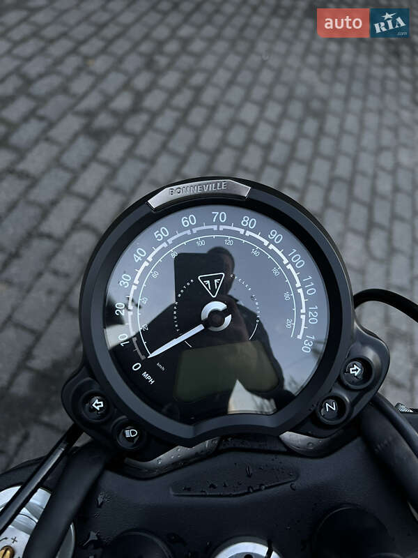 Боббер Triumph Bobber 2022 в Днепре фото 9 Боббер Triumph Bobber 2022 в Днепре