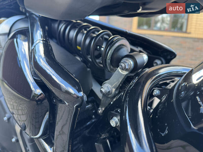 Боббер Triumph Bobber 2025 в Днепре фото 15 Боббер Triumph Bobber 2025 в Днепре