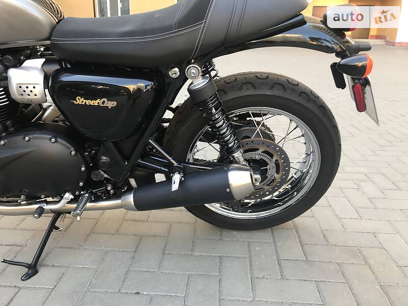 Мотоцикл Без обтекателей (Naked bike) Triumph Bonneville 2017 в Киеве