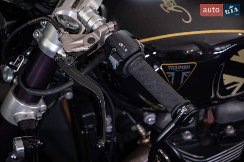 Мотоцикл Круизер Triumph Bonneville 2020 в Киеве