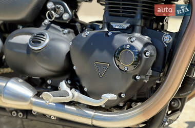 Боббер Triumph Bonneville 2020 в 
