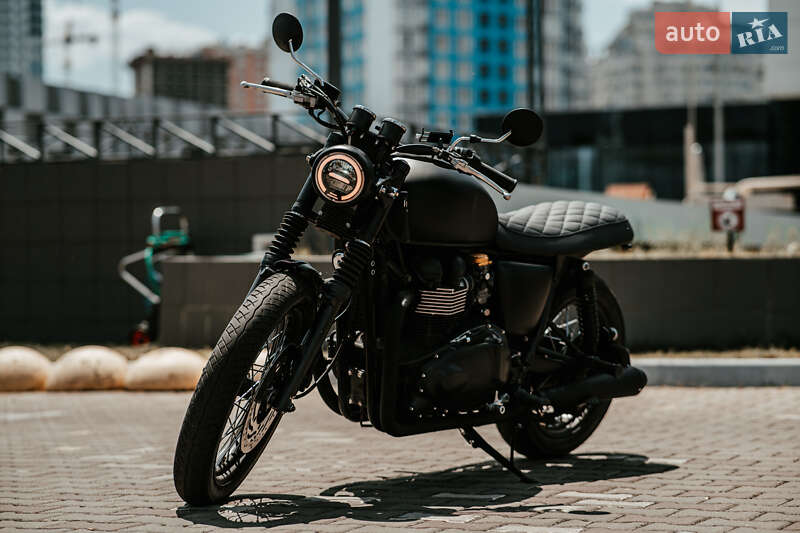 Мотоцикл Классик Triumph Bonneville 2010 в Одессе
