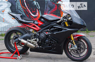 Спортбайк Triumph Daytona 675 2015 в Киеве